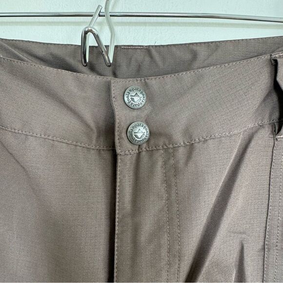 Patagonia Women’s Shorts Grey Size 14 - Picture 3 of 4